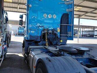 2009-renault-premium-1442745-46606541