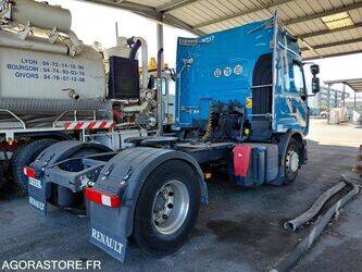 2009-renault-premium-1442745-46606542