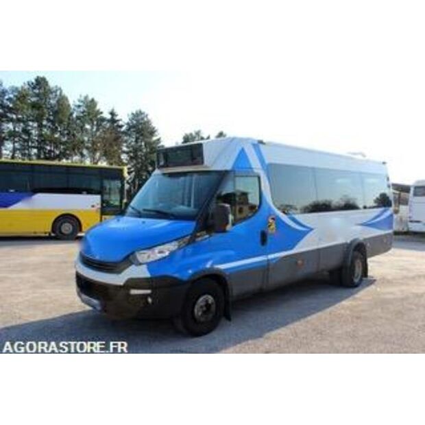 2017 Iveco 65C18-46606713