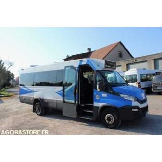 2017 Iveco 65C18-46606714