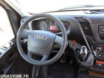 2017-iveco-65c18-1442762-46606719