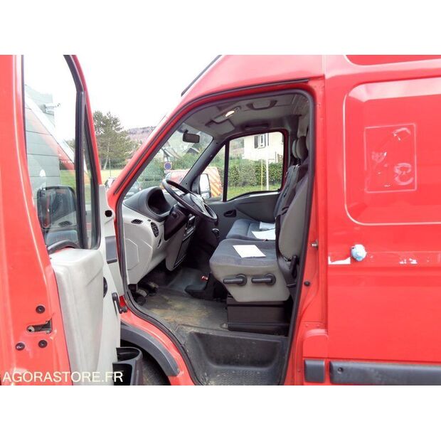 2002 Renault Master-46606803