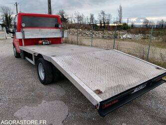 2007-ford-transit-1442773-46606813
