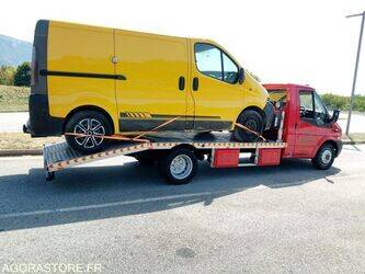 2007-ford-transit-1442773-46606823