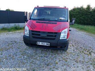 2007-ford-transit-1442773-46606839