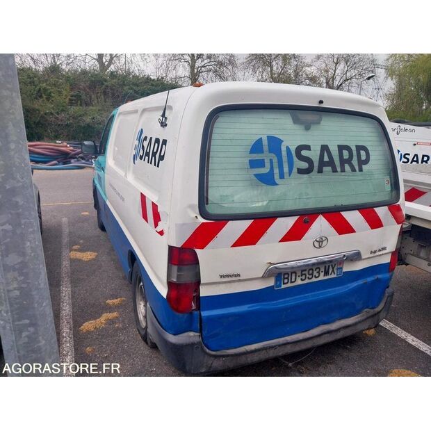 2010 تويوتا Hi-Ace-46606863