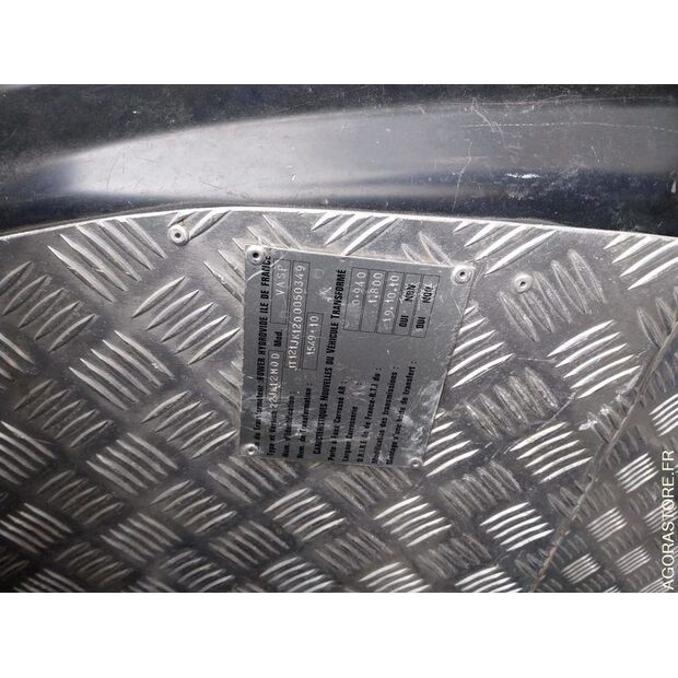 2010 تويوتا Hi-Ace-46606871