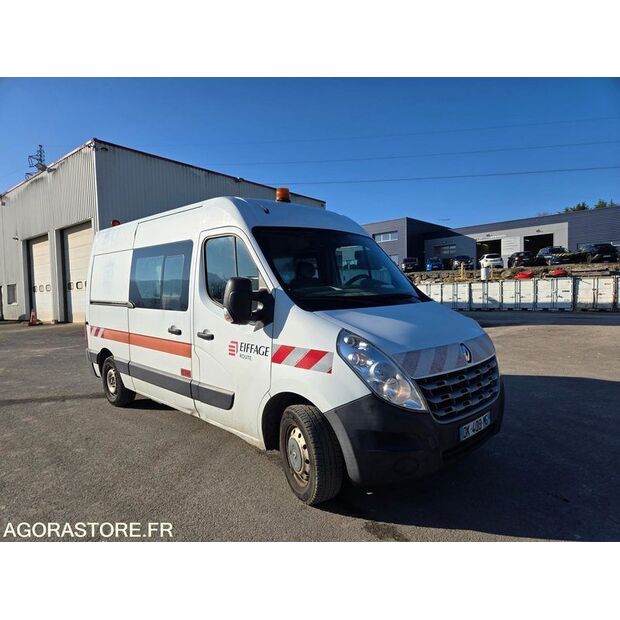 2014 رينو Master-46606877