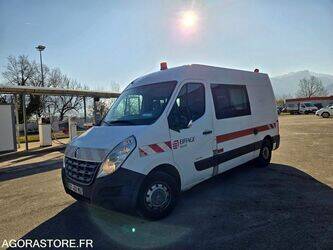 2014-renault-master-1442778-46606879