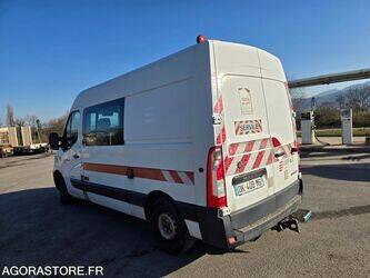 2014-renault-master-1442778-46606880