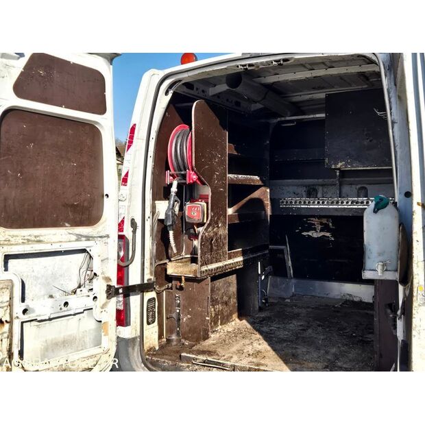 2014 رينو Master-46606883