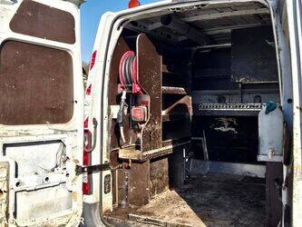 2014-renault-master-1442778-46606883