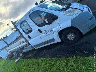 صورة ل شاحنات مسطحة 2009 بيجو BOXER