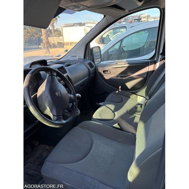 2014 Peugeot Expert-46606971