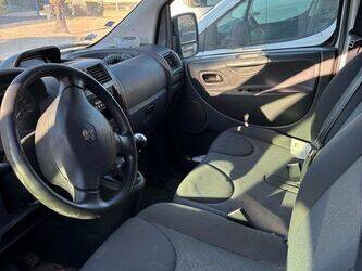 2014-peugeot-expert-1442788-46606971