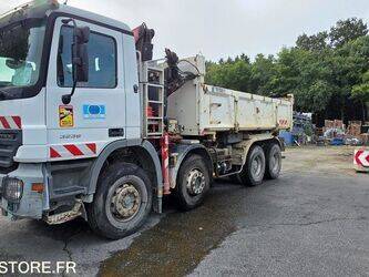 صورة ل شاحنات مسطحة 2004 مرسيدس بنز 3236