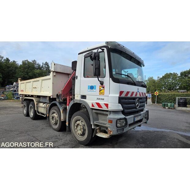 2004 Mercedes-Benz 3236-46606973