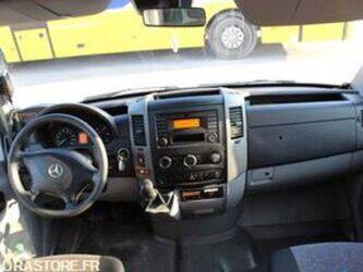 2016-mercedes-benz-sprinter-1442792-46607026