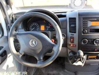 2016-mercedes-benz-sprinter-1442792-46607027