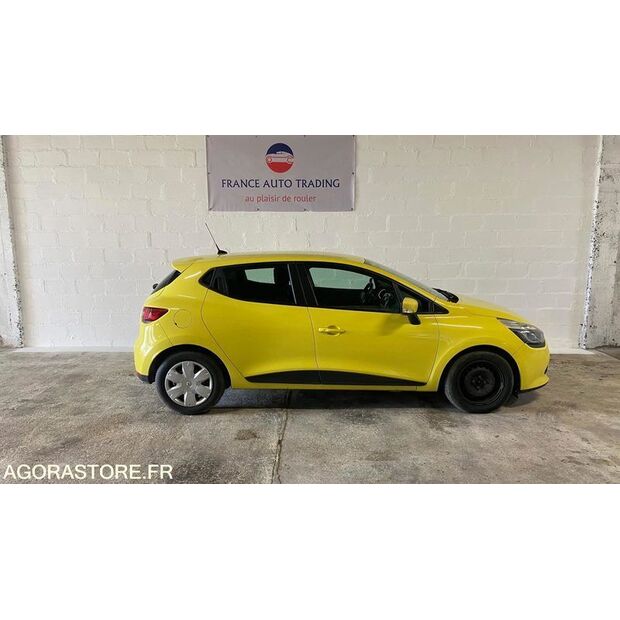 2013 Renault Clio-46607037
