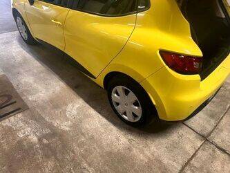 2013-renault-clio-1442793-46607042