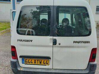 2002-peugeot-partner-1442794-46607048