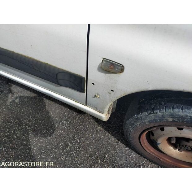 2002 بيجو PARTNER-46607055