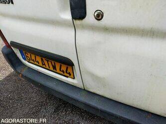 2002-peugeot-partner-1442794-46607056