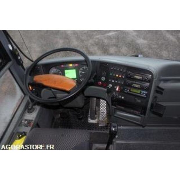 2004 فان هوول 916-46607088