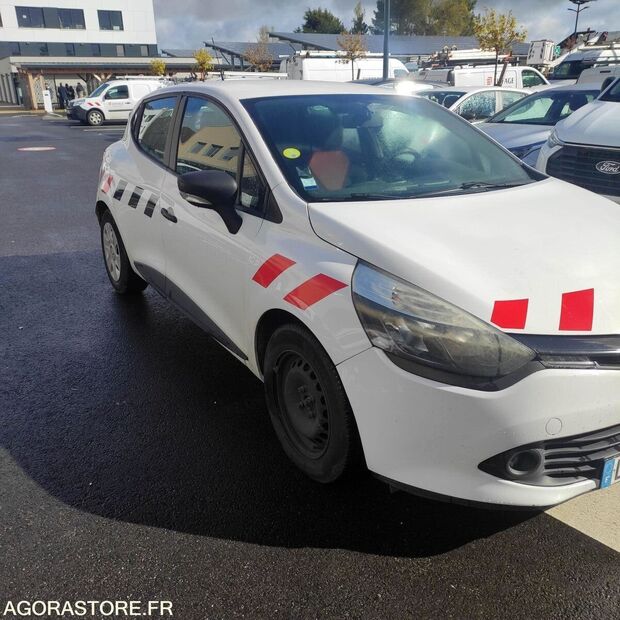 2014 Renault Clio-46607132