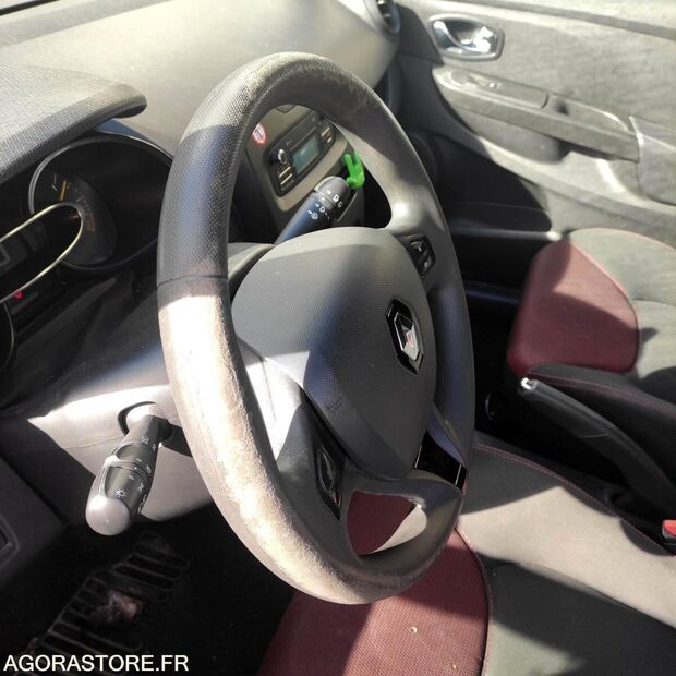 2014 Renault Clio-46607137