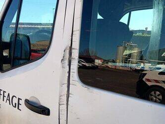 2011-renault-master-1442802-46607158