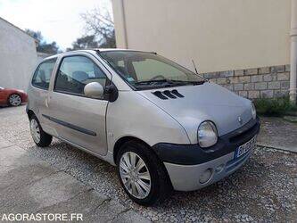 صورة ل سيارات 2004 رينو Twingo