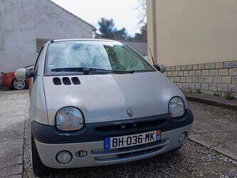 2004-renault-twingo-1442806-46607201