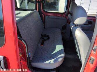 2004-renault-kangoo-1442809-46607242