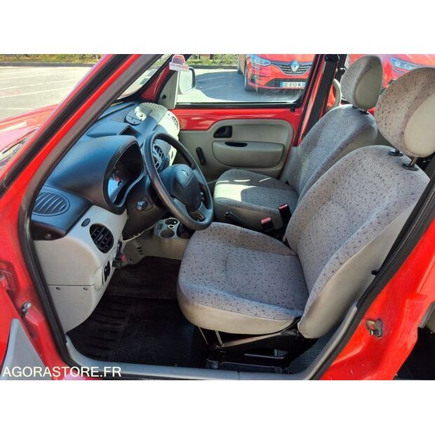 2004 رينو Kangoo-46607245