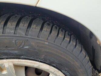 2013-renault-twingo-1442810-46607290