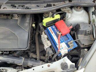 2013-renault-twingo-1442810-46607297