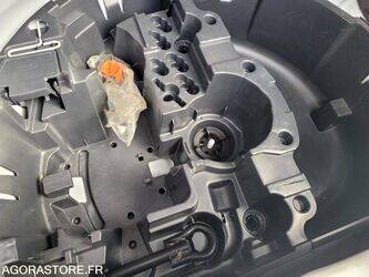 2013-renault-twingo-1442810-46607298