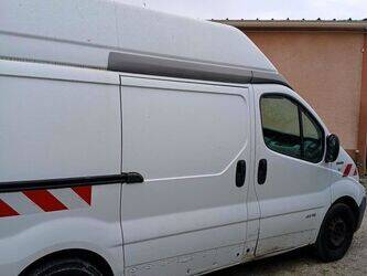2013-renault-trafic-1442816-46607374