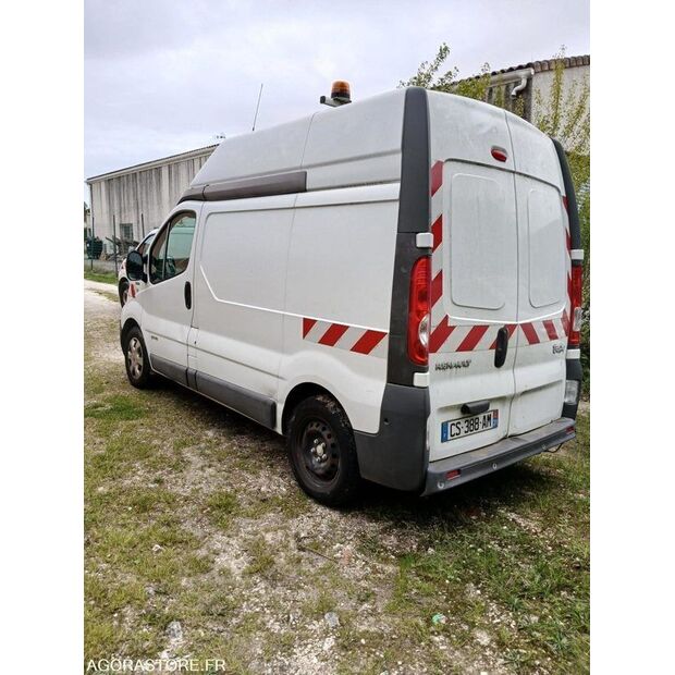 2013 رينو Trafic-46607376