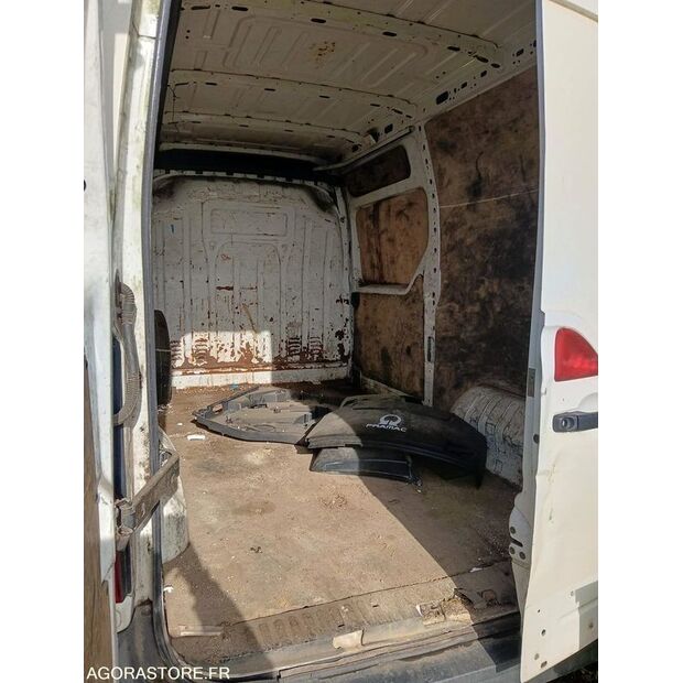 2012 أوبل Movano-46607387