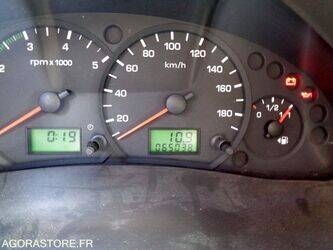 2005-ford-transit-1442829-46607470