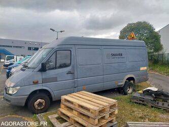 2005-mercedes-benz-sprinter-1442837-46607549