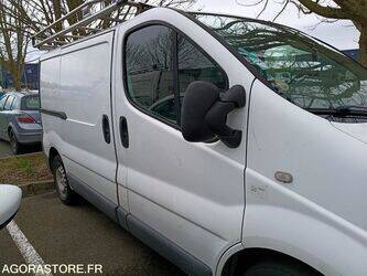2010-renault-trafic-1442839-46607565