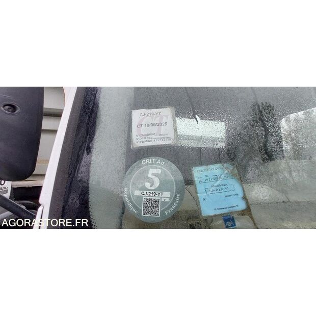 2004 Renault Midlum-46607592