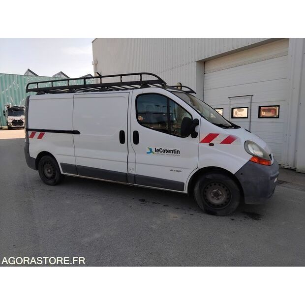 2003 Renault Trafic-46607594