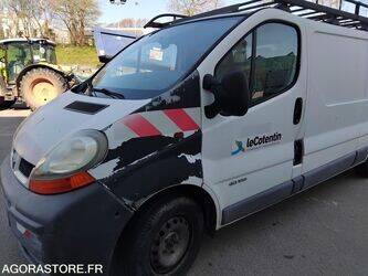 2003-renault-trafic-1442842-46607596