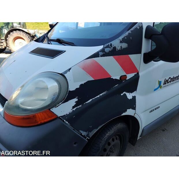 2003 Renault Trafic-46607603