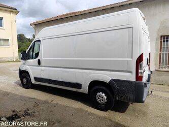 2009-peugeot-1442843-46607612